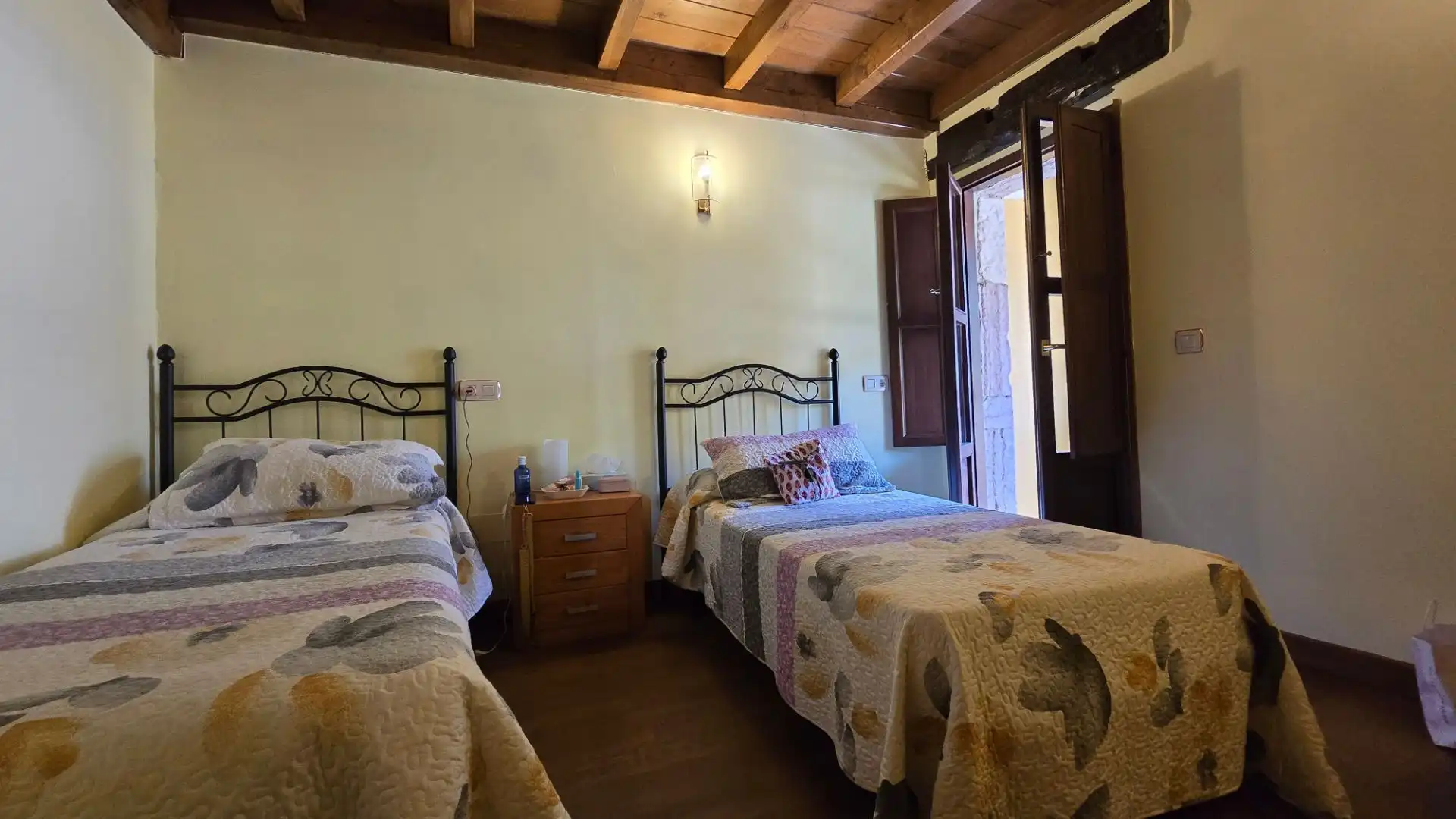Dormitori de Casa o xalet en venda en Llanes amb Calefacció