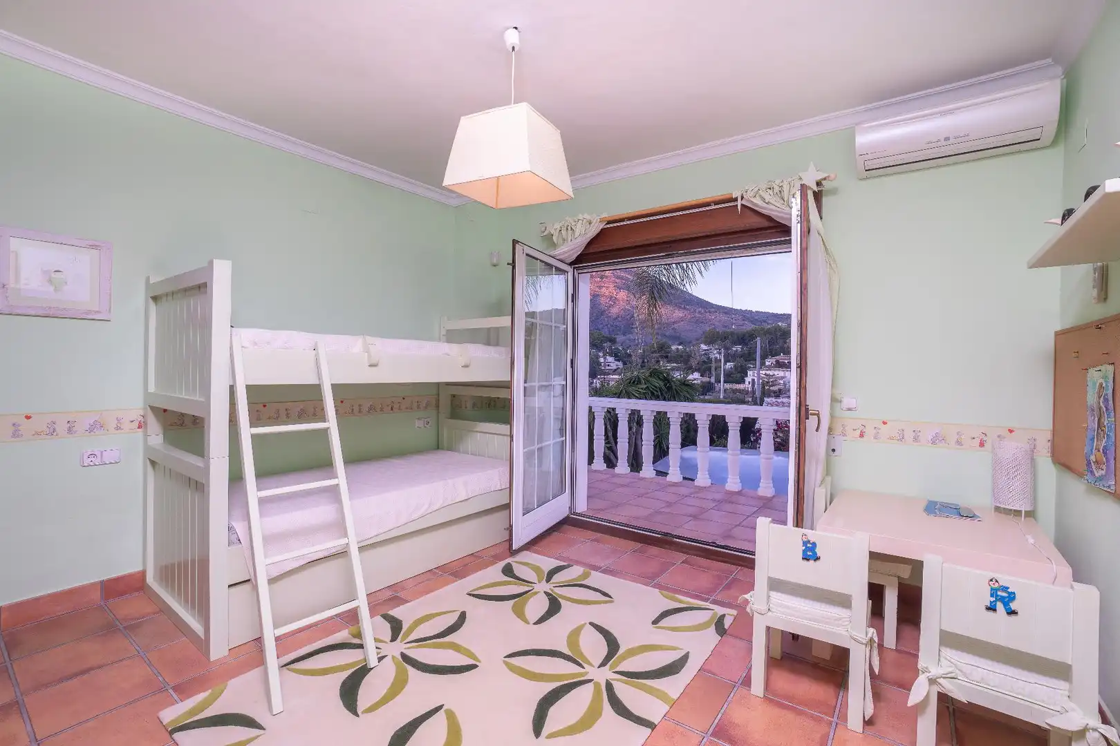 Bedroom of Houses for sale in Jávea / Xàbia  with Air Conditioner, Heating and Private garden