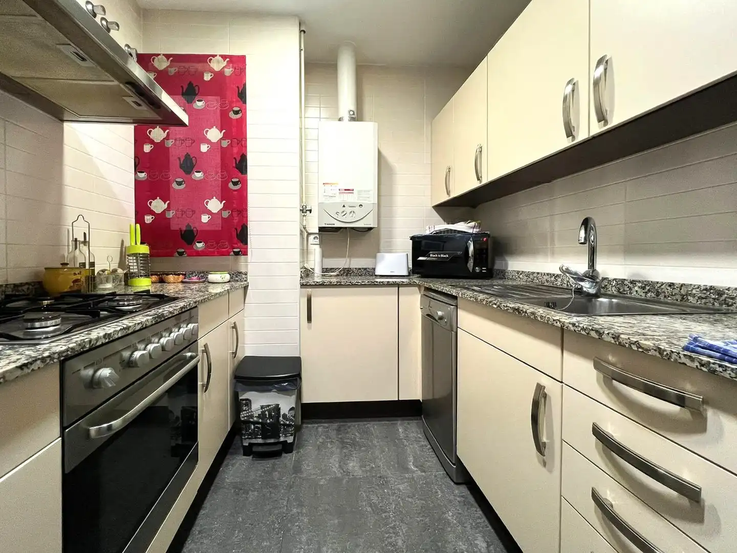 Kitchen of Study for sale in L'Estartit  with Heating, Terrace and Alarm