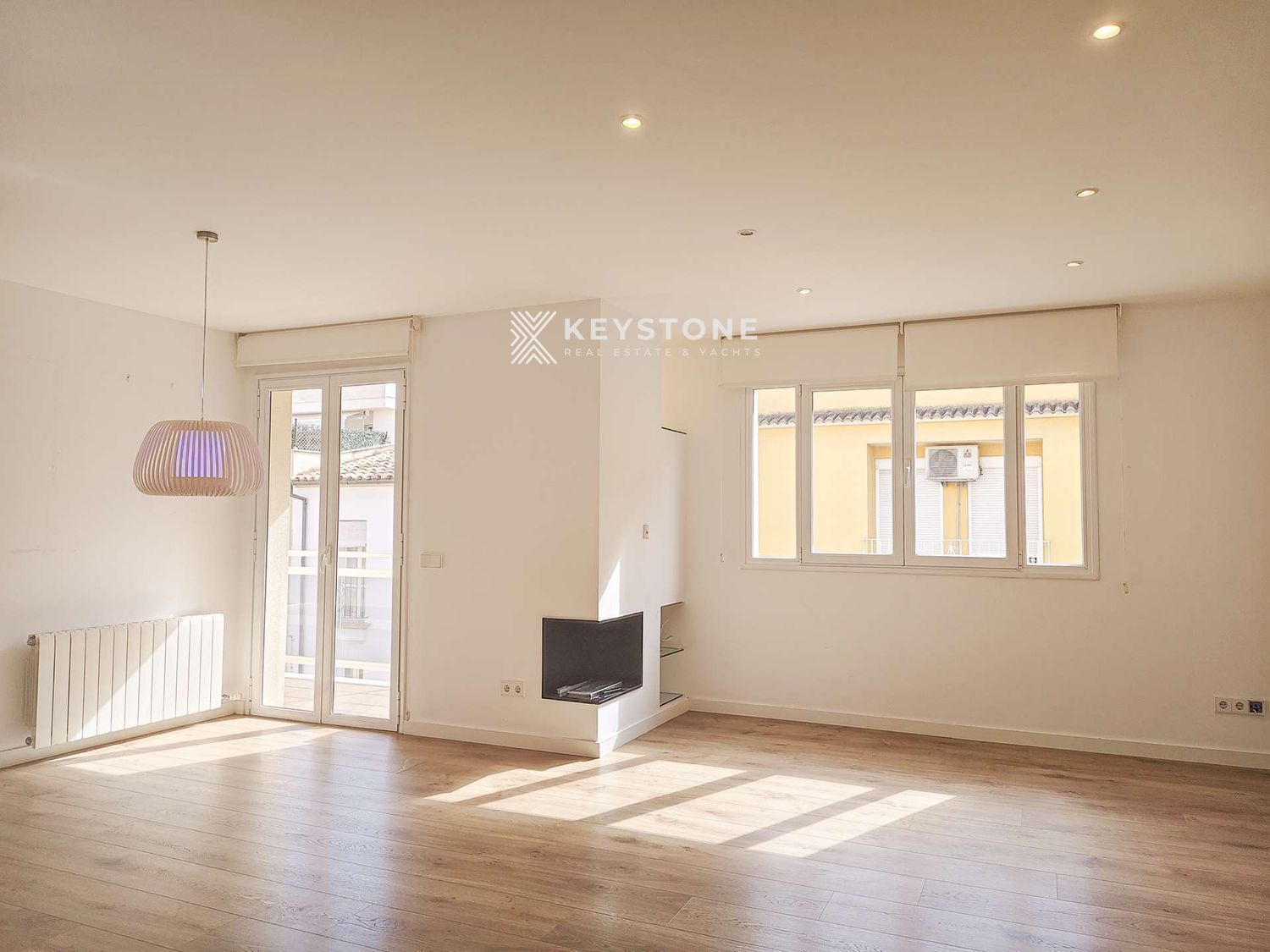 Sala d'estar de Pis de lloguer en  Palma de Mallorca amb Aire condicionat, Terrassa i Traster