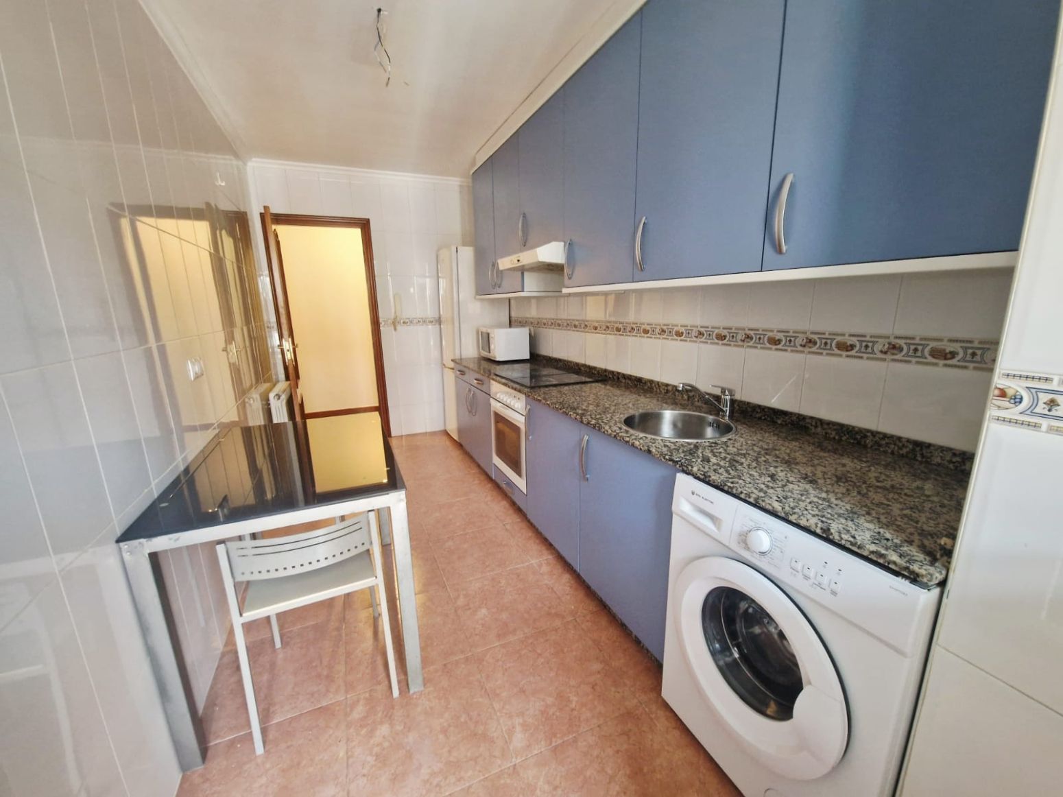 Cuina de Pis en venda en Corvera de Asturias amb Calefacció, Parquet i Terrassa