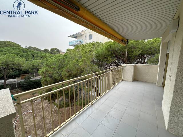 Apartamento en Alquiler en Calle PENEDES DEL en Mar i Camp - Platja dels Capellans