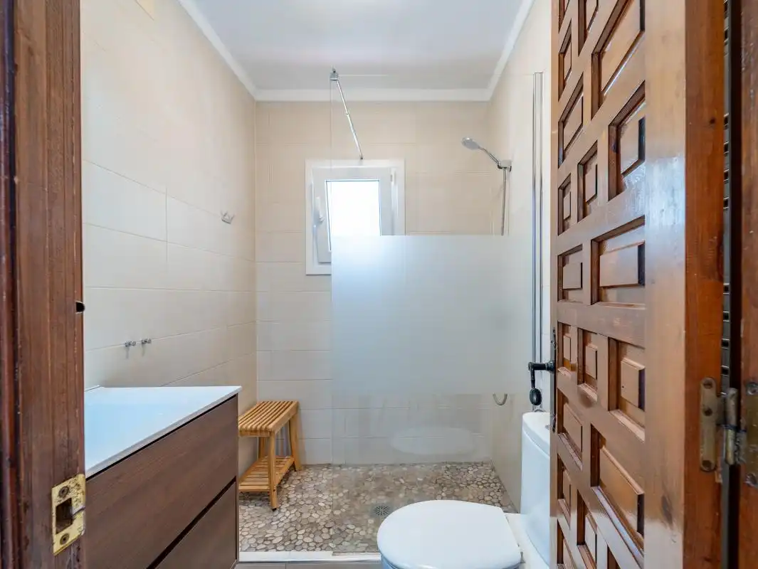 Baño de Ático en venta en Nerja con Aire acondicionado, Calefacción y Terraza