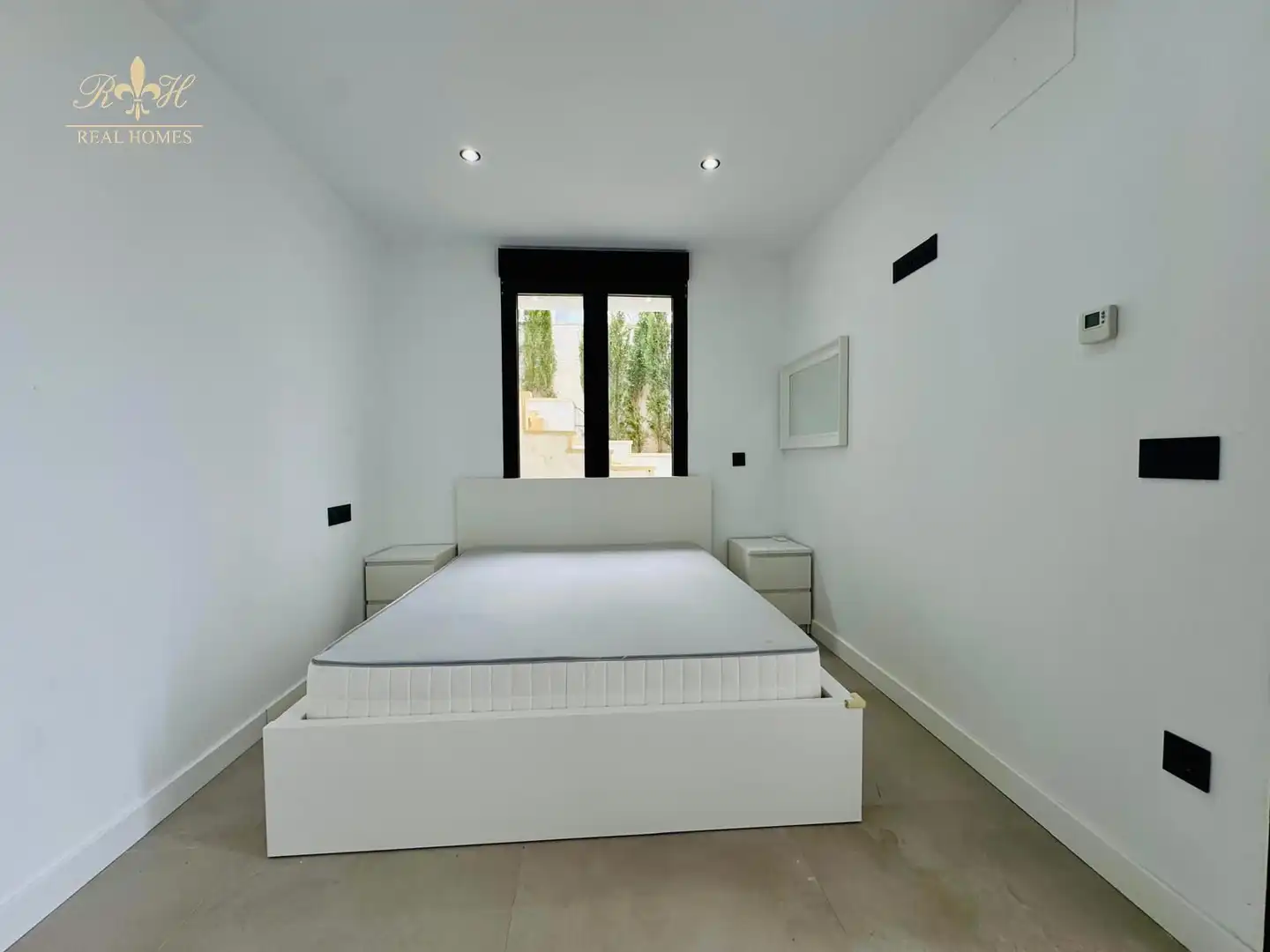 Schlafzimmer von Haus oder Chalet zur Miete in L'Alfàs del Pi mit Klimaanlage und Schwimmbad
