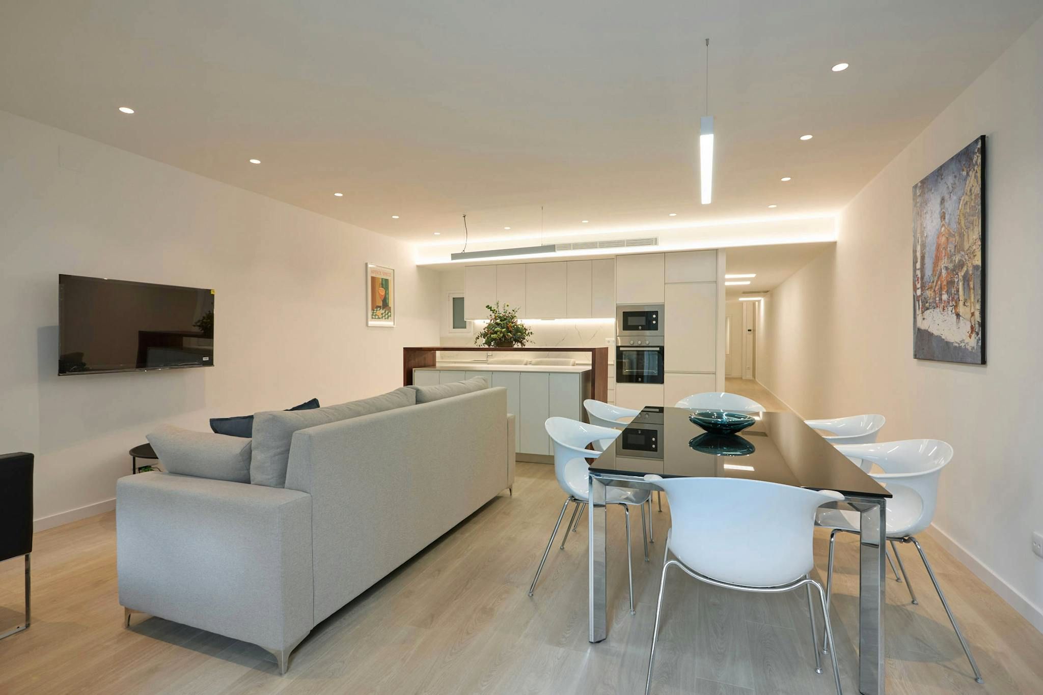 Sala d'estar de Pis de lloguer en Esplugues de Llobregat amb Aire condicionat, Moblat i Rentadora