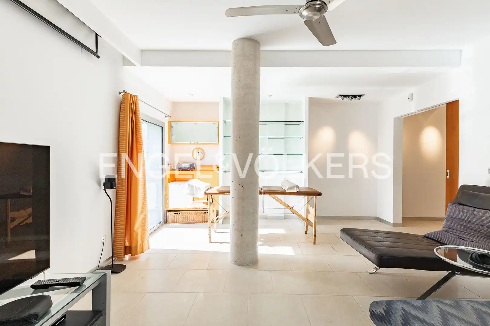 Sala de estar de Casa o chalet en venta en Sant Andreu de Llavaneres con Calefacción, Jardín privado y Parquet
