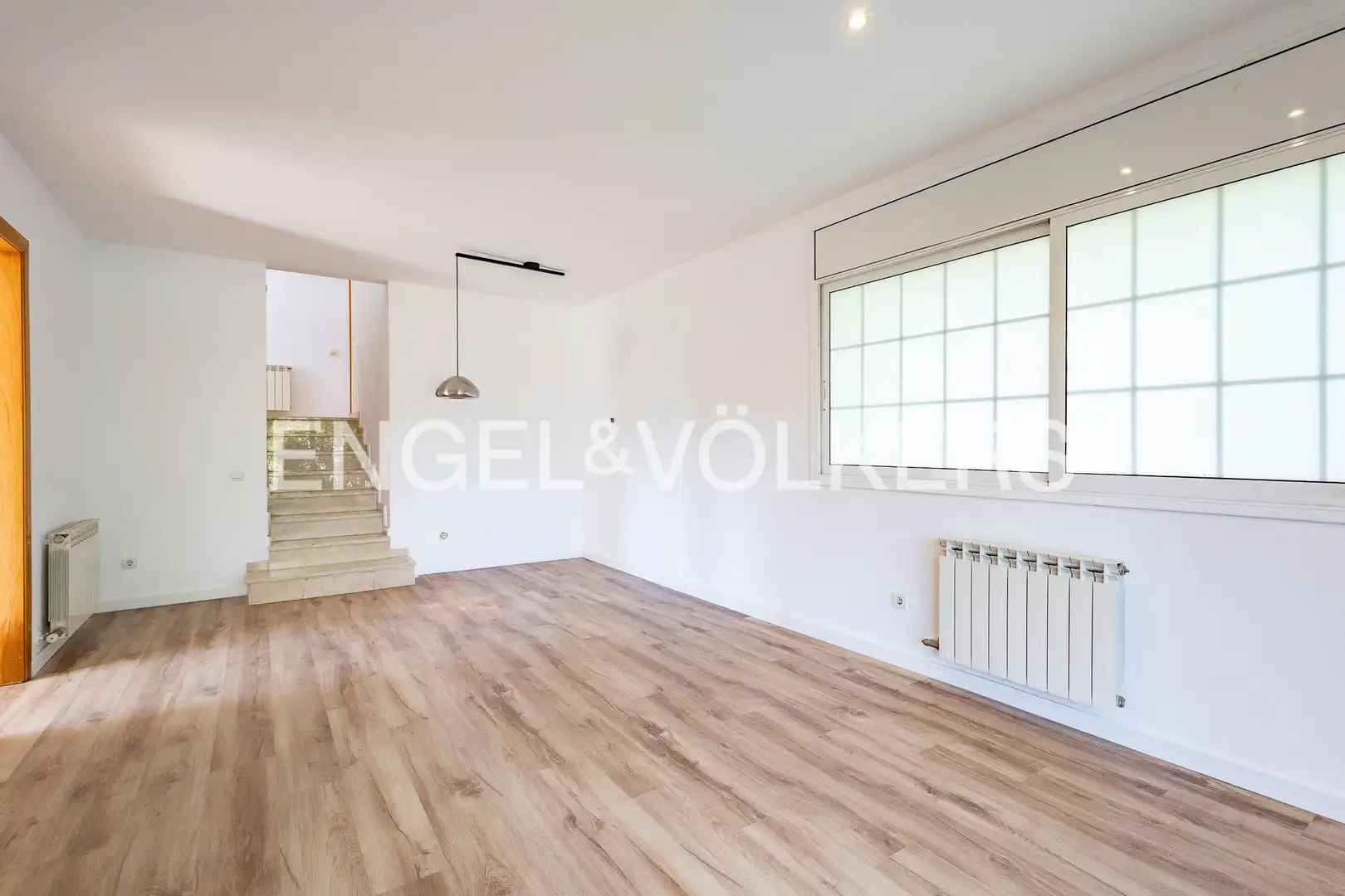 Sala d'estar de Casa o xalet de lloguer en Pallejà amb Calefacció i Jardí privat