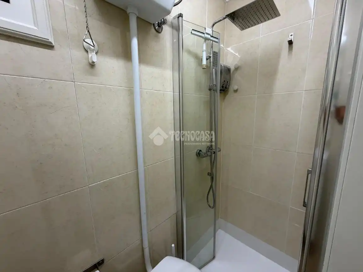 Baño de Piso en venta en Jaén