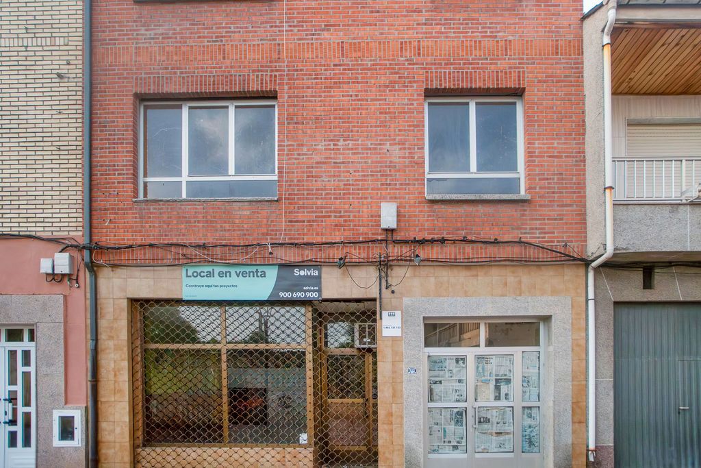 Außenansicht von Wohnung zum verkauf in Fabero