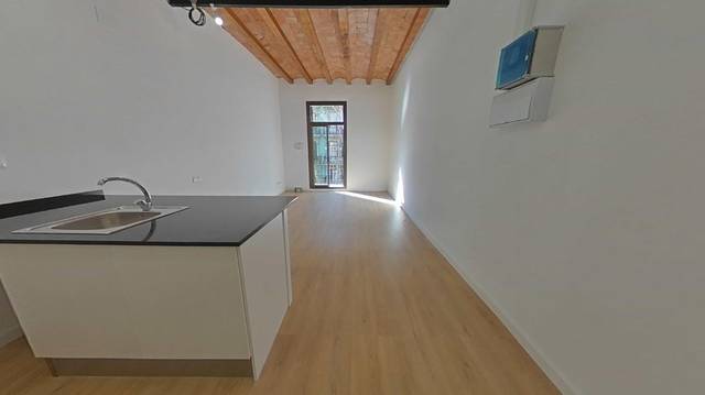 Piso en Venta en Calle ROGER DE FLOR en Dreta de l'Eixample