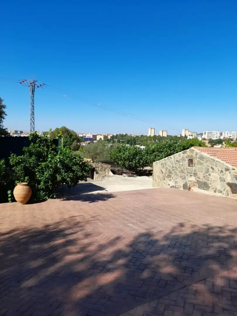 Terraza de Casa o chalet en venta en Cáceres con Jardín privado, Terraza y Trastero