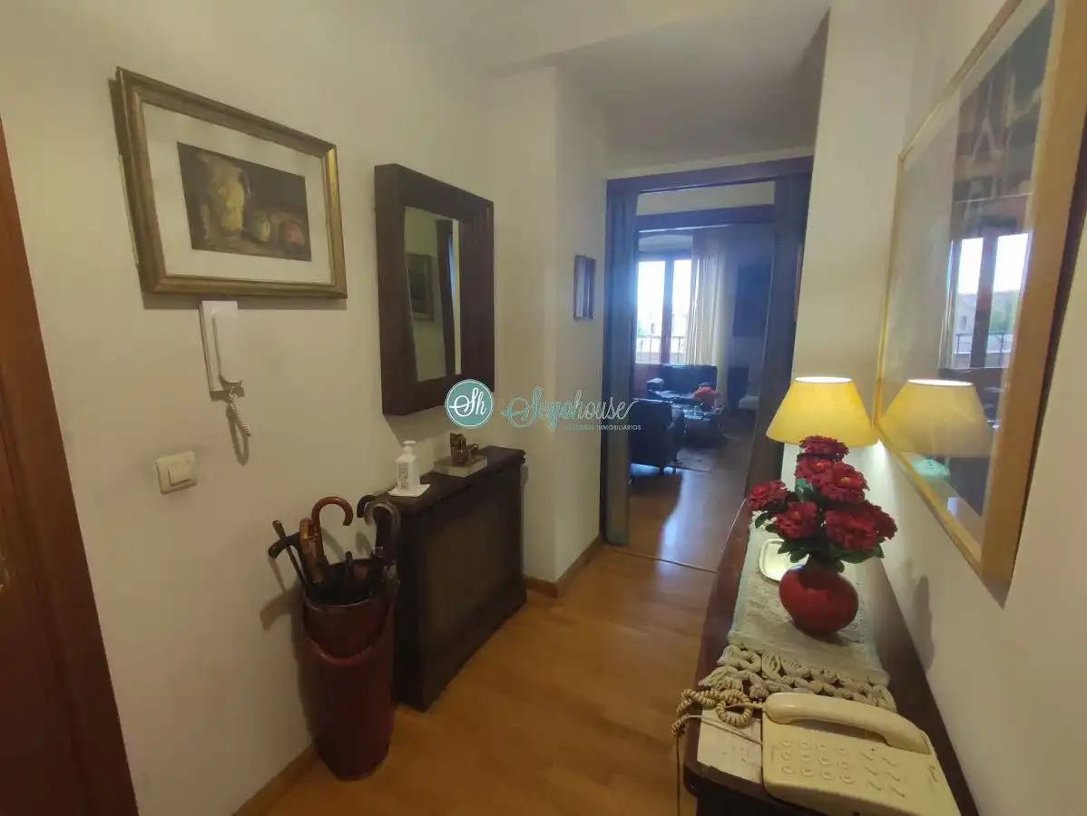Flat for sale in Segovia  with Heating