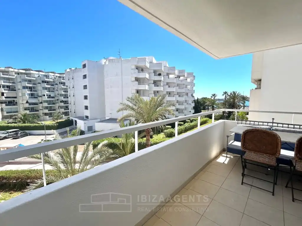 Mini appartamento con piscina in vendita a Marina Botafoc - Platja de Talamanca, imagen 20