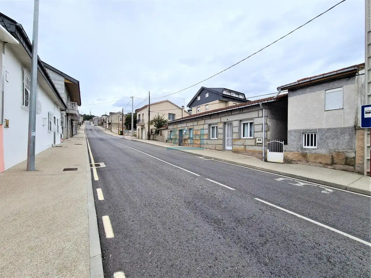 Vista exterior de Casa o xalet en venda en Ourense Capital  amb Jardí privat i Traster