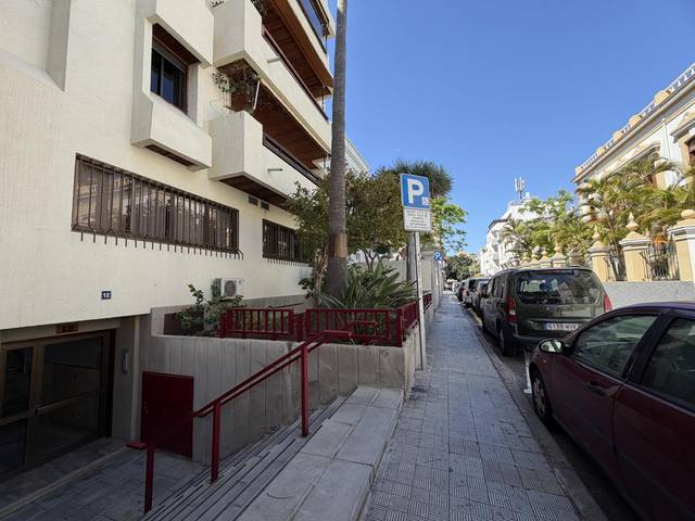 Oficina en Venta en General Antequera en Duggi - Rambla - Los Hoteles
