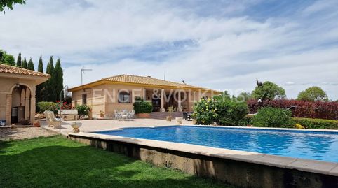 Exclusiva residencia con piscina y jardín en Daimiel, Ciudad Real