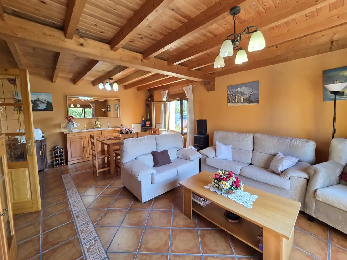 Wohnzimmer von Haus oder Chalet zum Verkauf in Piélagos mit Privatgarten, Terrasse und Abstellraum