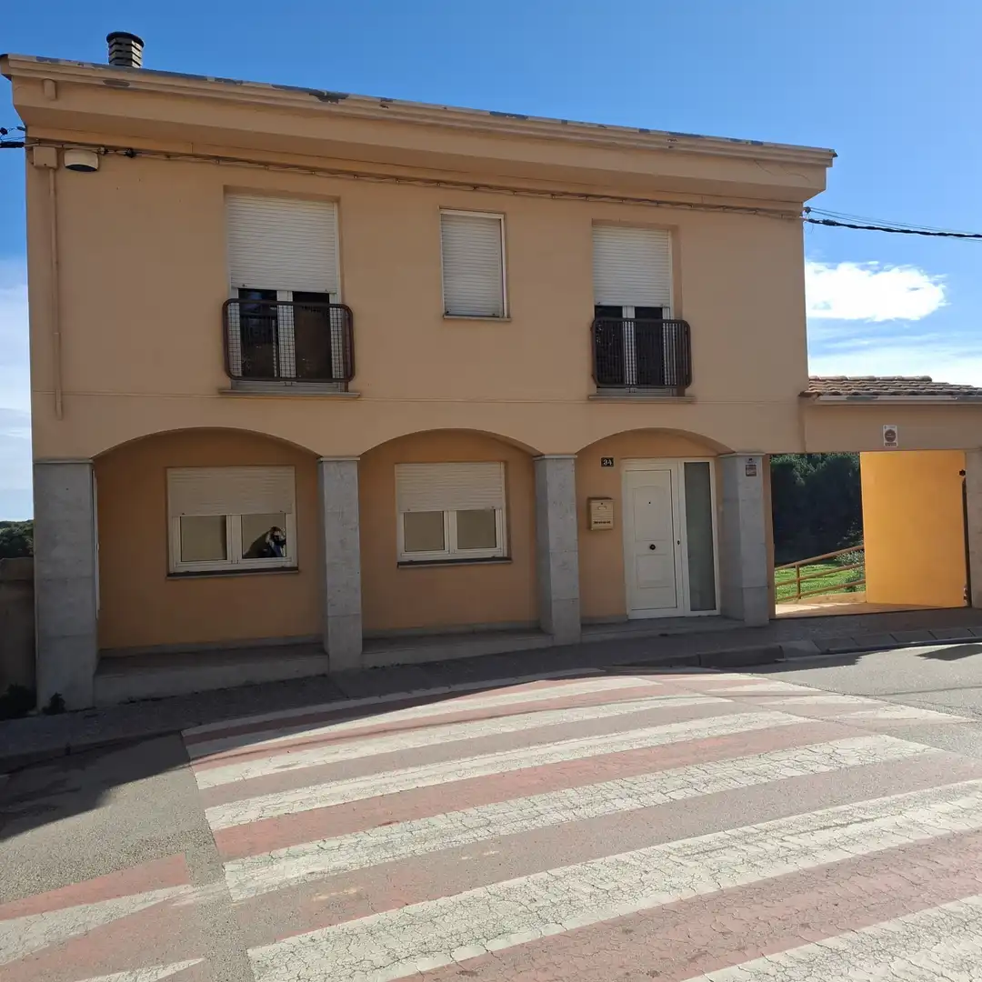 Casa adosada de alquiler en COSTA BRAVA, Llagostera