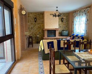 Living room of Single-family semi-detached for sale in Villanueva del Rey  with Air Conditioner, Terrace and Balcony