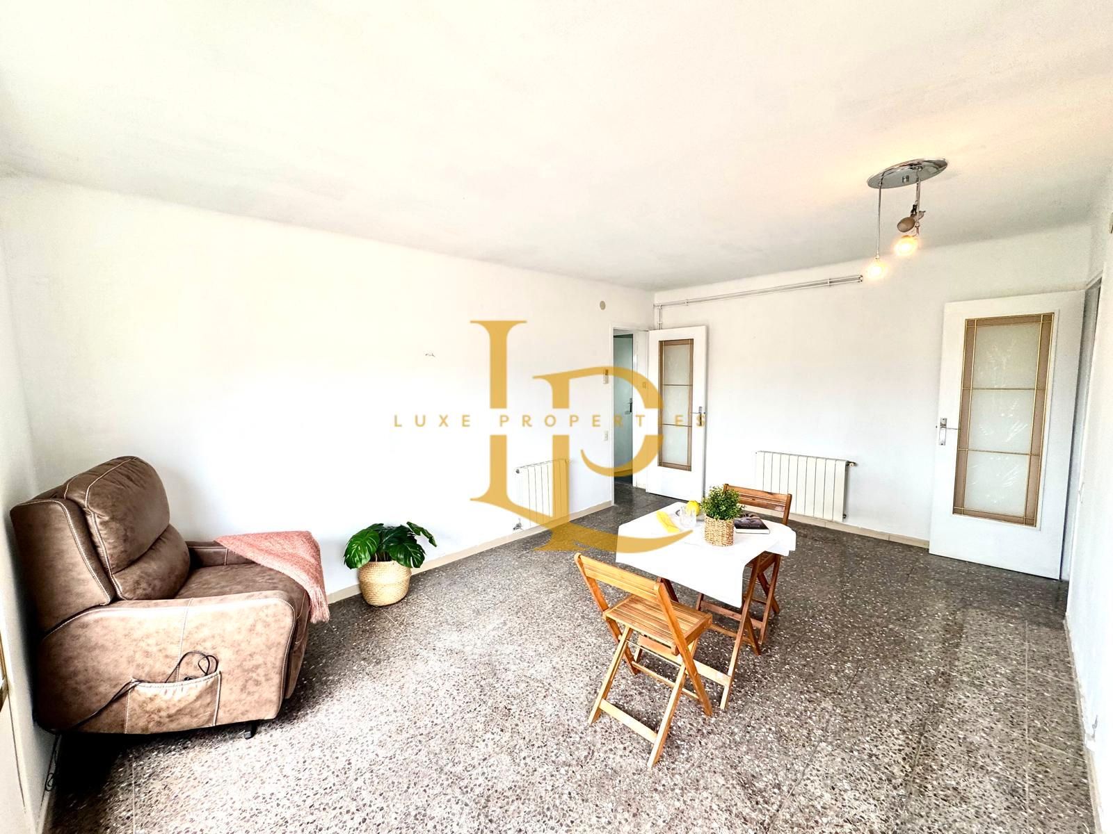 Exterior view of Flat for sale in Cerdanyola del Vallès  with Heating and Balcony