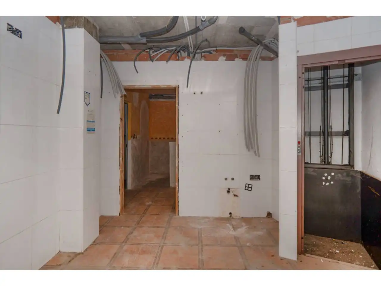 Local commercial à vendre à Calle LUCHANA, imagen 10