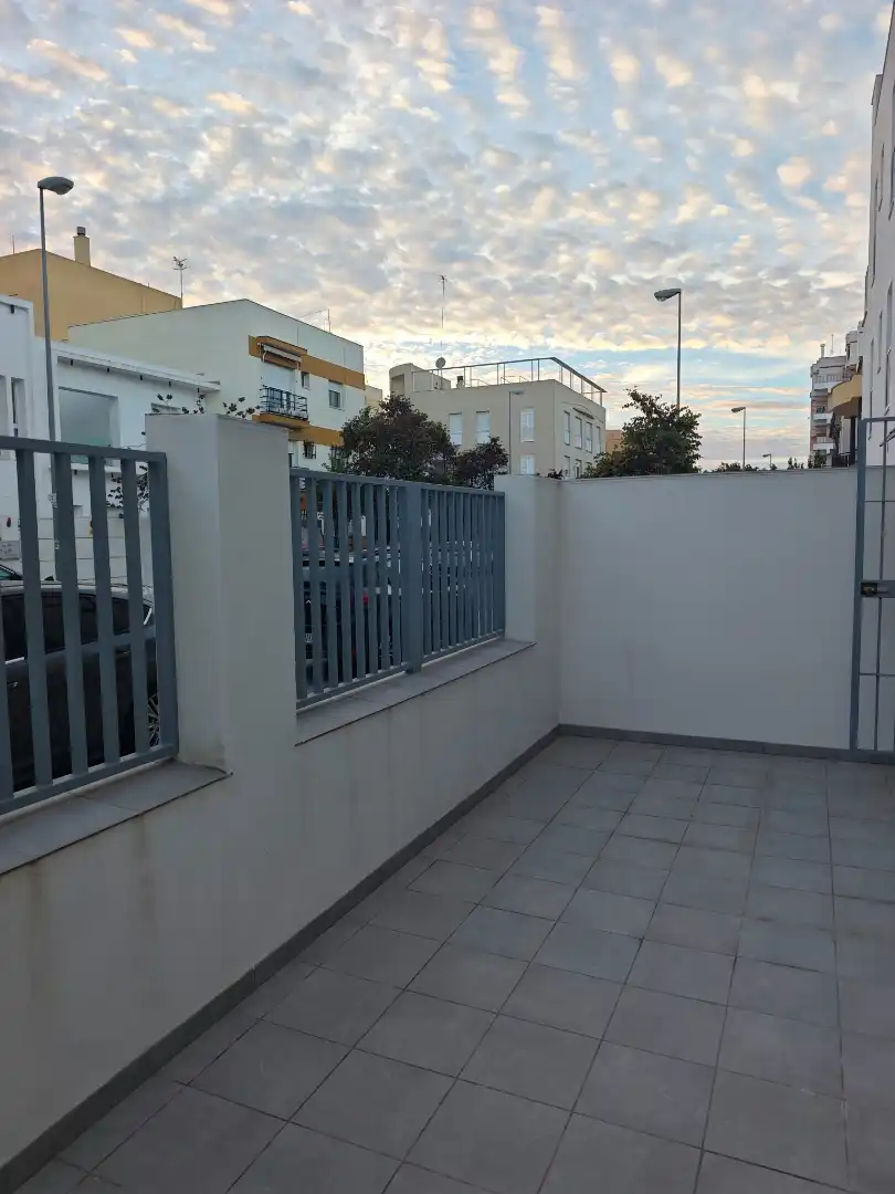 Apartment with lift for sale in Centro - Calzada - Cabo Noval, imagen 6