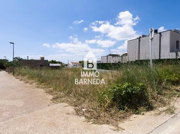 Rustikales Grundstück zum Verkauf in Bages 18