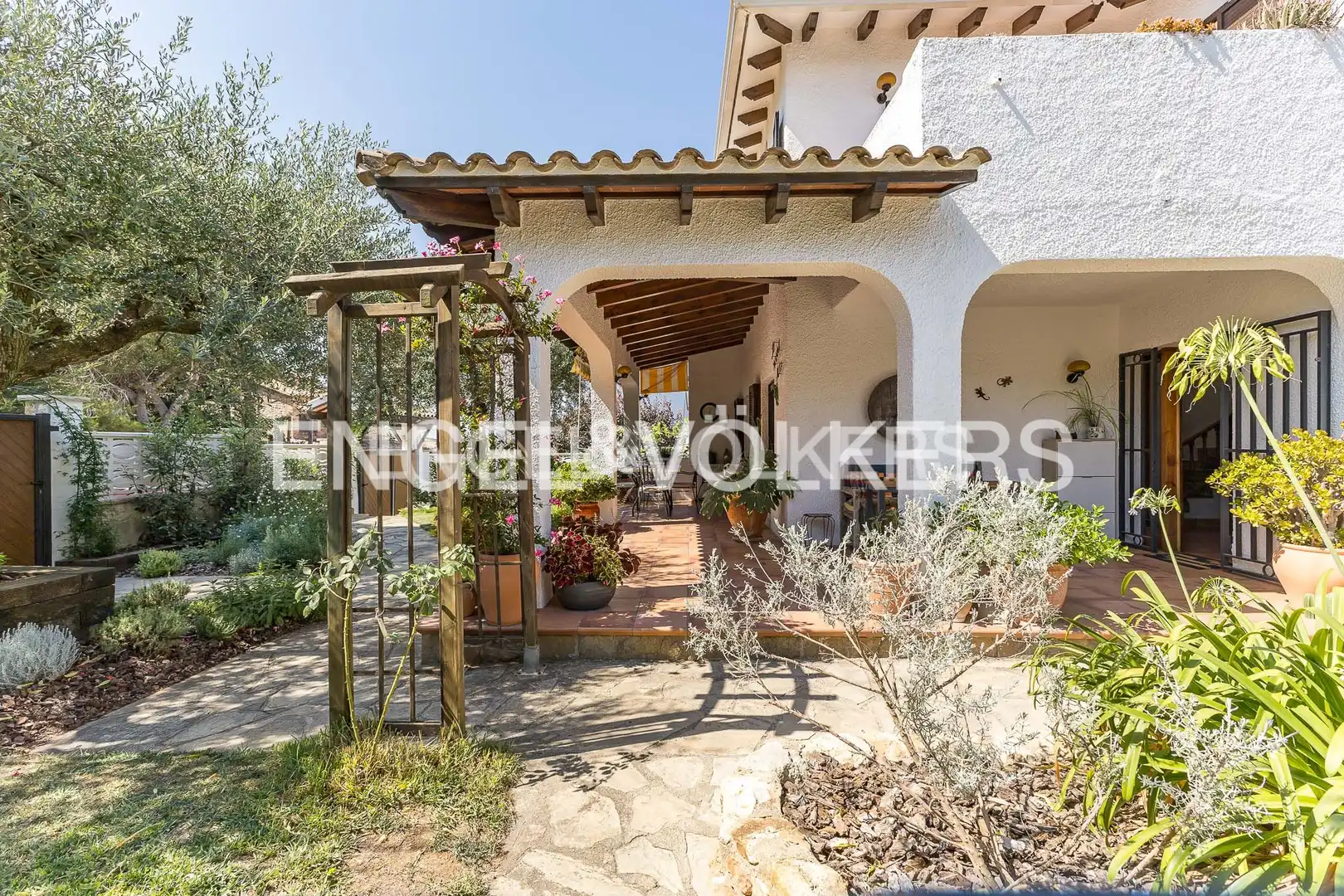 Vista exterior de Casa o chalet en venta en Torredembarra con Aire acondicionado, Calefacción y Jardín privado
