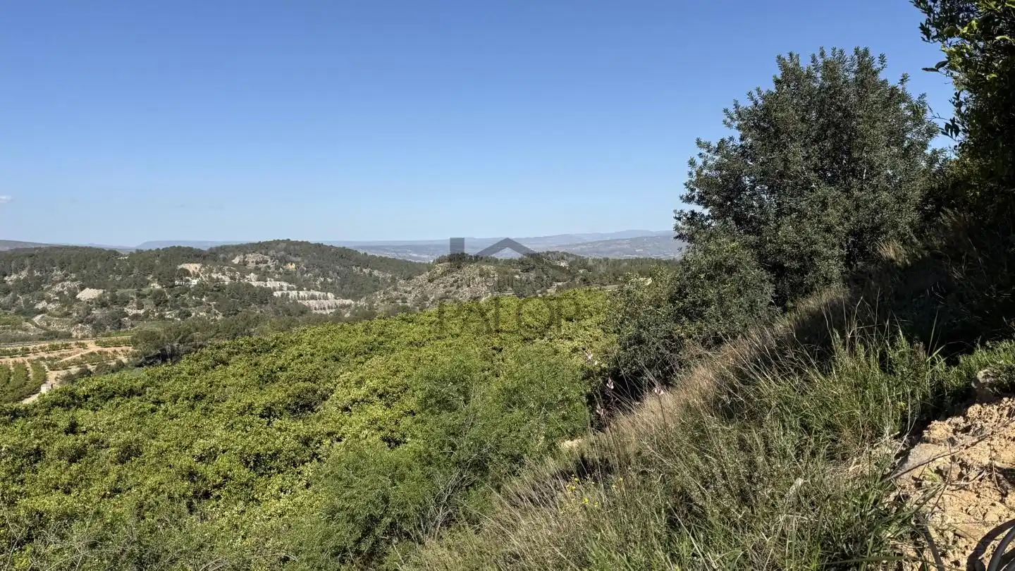 Finca rústica en venta en La Llosa de Ranes con Terraza, Trastero y Piscina