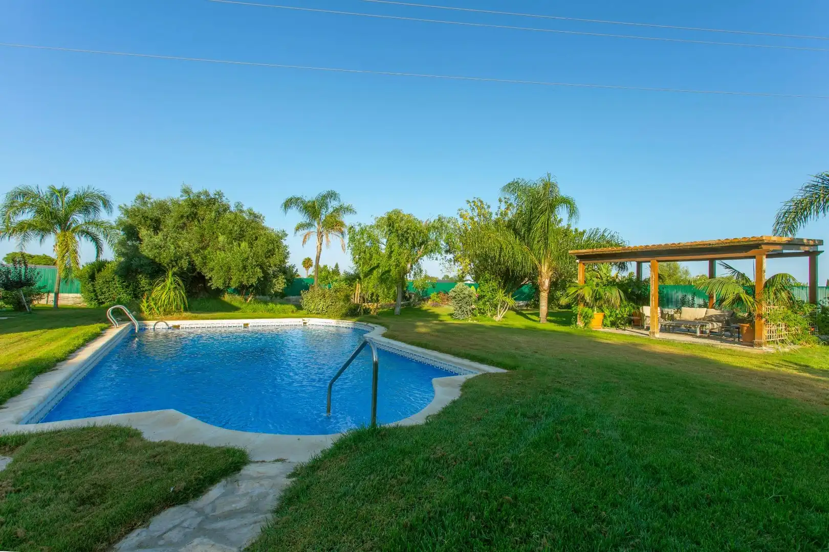Chalet con piscina en venta en Caballero Bonald - San José Obrero - Guadalcacín, imagen 5