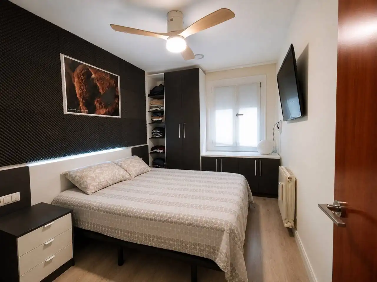 Habitación de Piso en venta en Terrassa con Aire acondicionado, Calefacción y Parquet