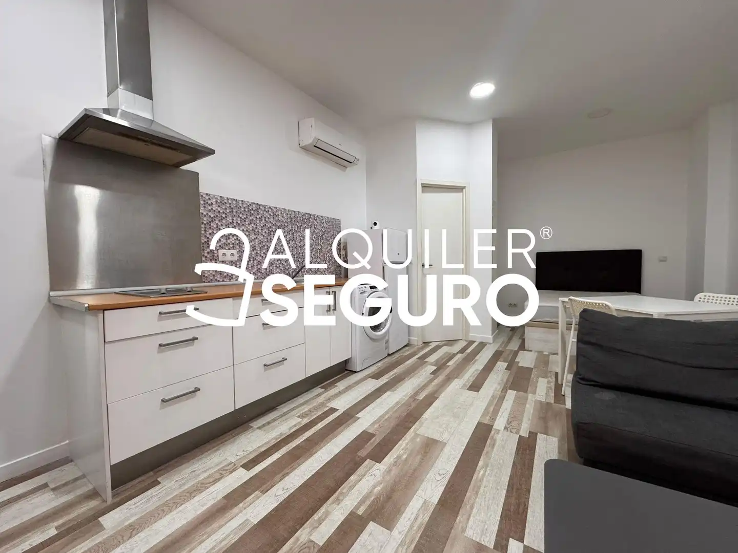Cocina de Piso de alquiler en Madrid con Aire acondicionado y Amueblado