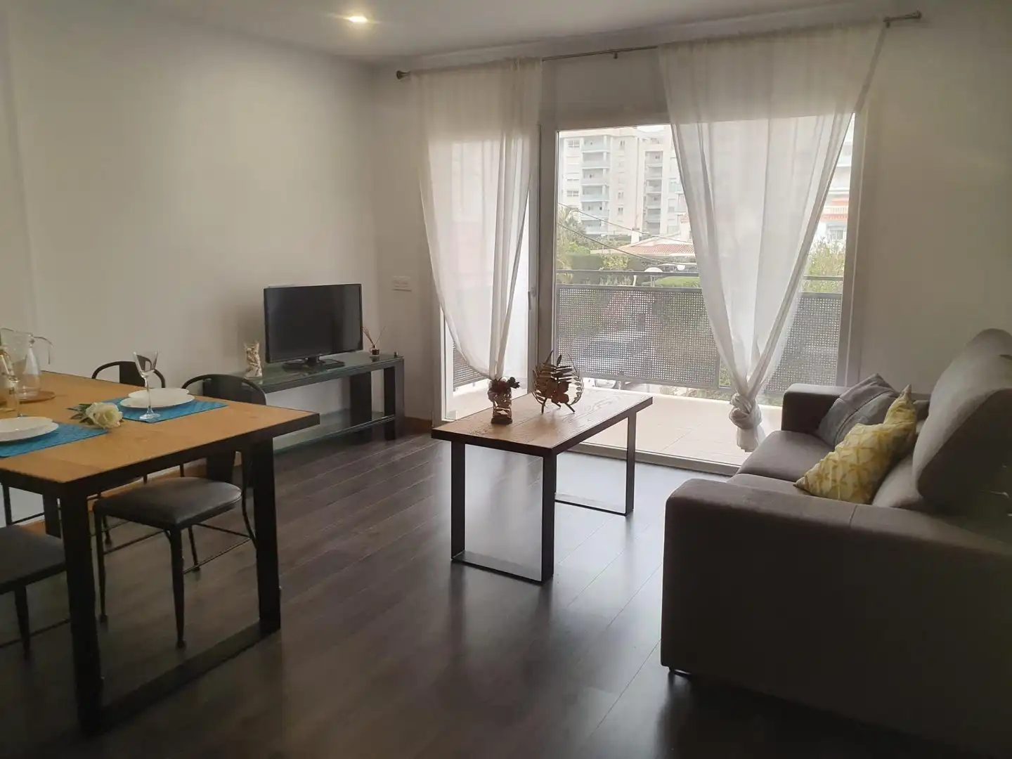 Sala de estar de Piso de alquiler en Rincón de la Victoria con Aire acondicionado, Calefacción y Parquet