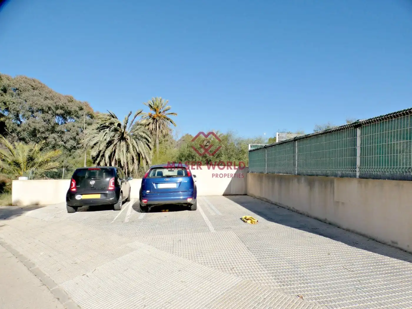 Parking de Piso en venta en Cartagena con Aire acondicionado, Terraza y Amueblado