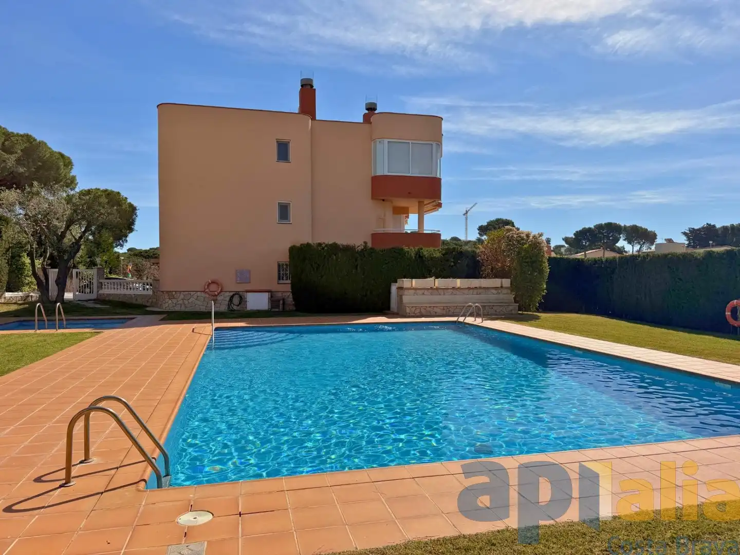 Swimming pool of Apartments for sale in Castell d'Aro, Platja d'Aro i s'Agaró  with Air Conditioner, Heating and Private garden