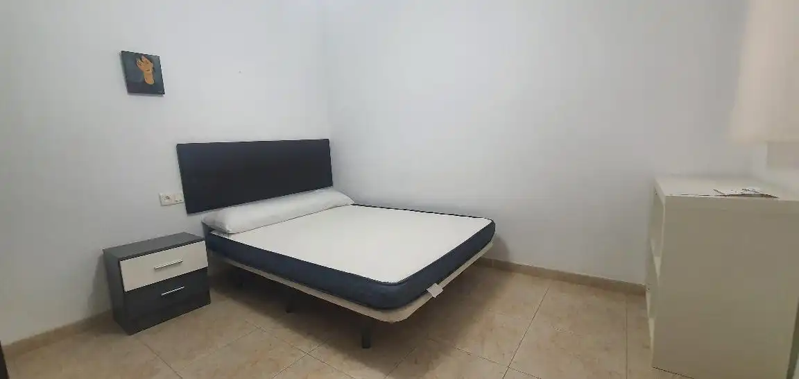 Habitación de Piso en venta en Hellín