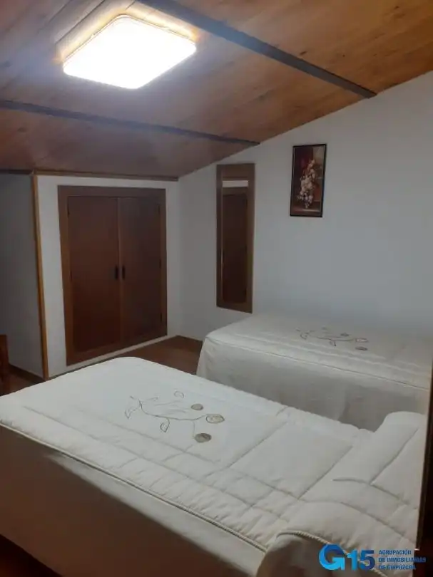 Schlafzimmer von Gebäude zum Verkauf in Monroy
