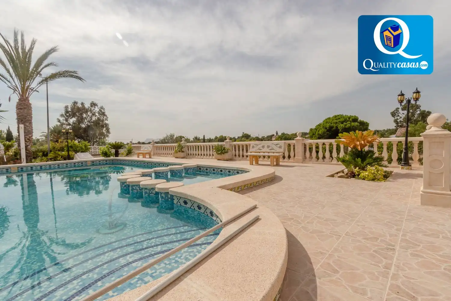 Swimming pool of Houses for sale in San Vicente del Raspeig / Sant Vicent del Raspeig  with Air Conditioner and Terrace