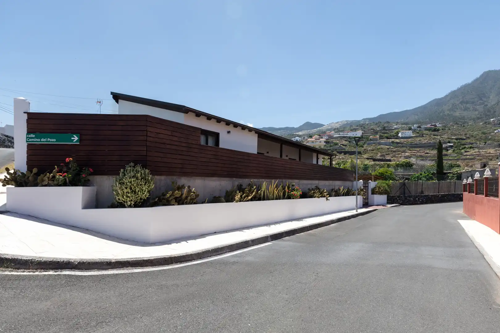 Vista exterior de Casa o chalet en venta en Candelaria con Aire acondicionado, Jardín privado y Parquet