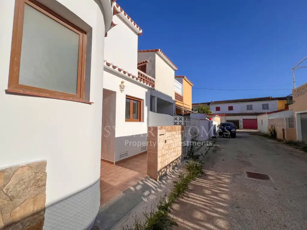 Exterior view of Detached homes for sale in Dénia