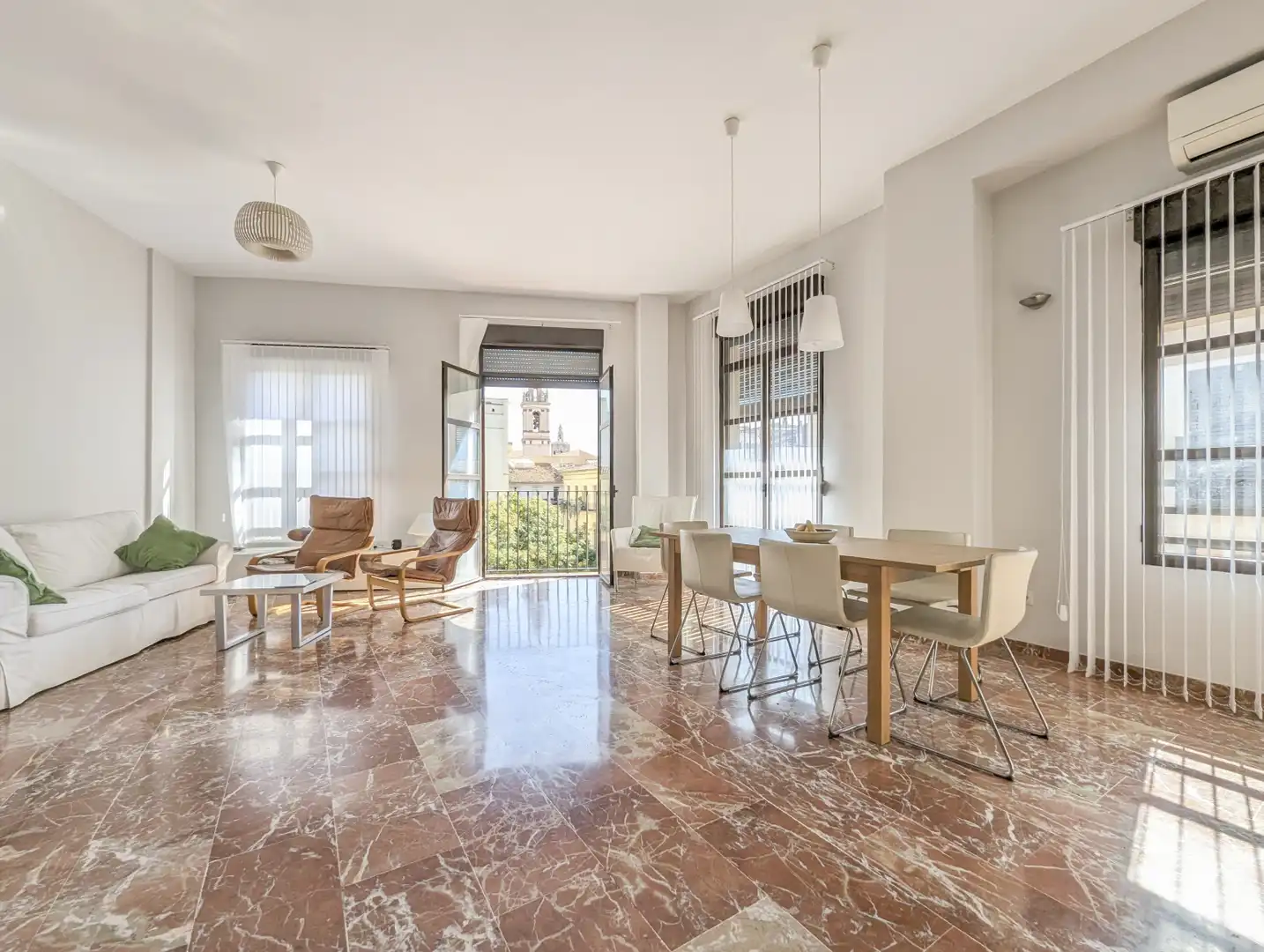 Penthouse with balcony for sale in Valencia - CL QUART, imagen 3