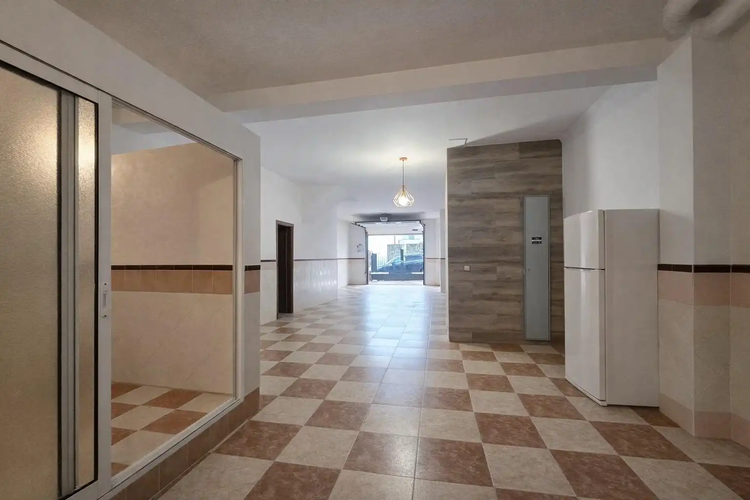 Houses for sale in Plasencia  with Air Conditioner, Terrace and Storage room