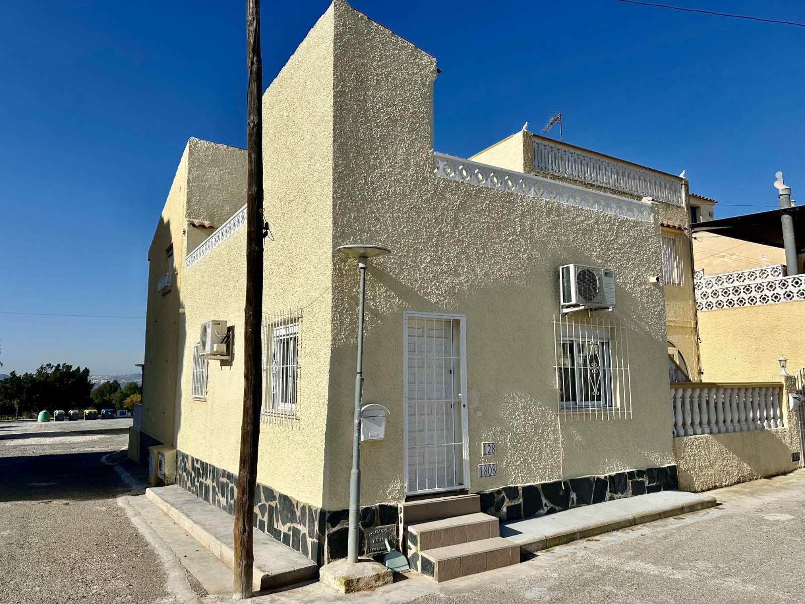 Exterior view of Single-family semi-detached for sale in San Fulgencio  with Terrace and Furnished