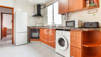 Kitchen of Flat for sale in  Valencia Capital  with Air Conditioner, Heating and Balcony