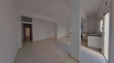 Foto 3 de Pis en venda a C/ Entrada Ponce, Fonteta de Sant Lluís, Valencia