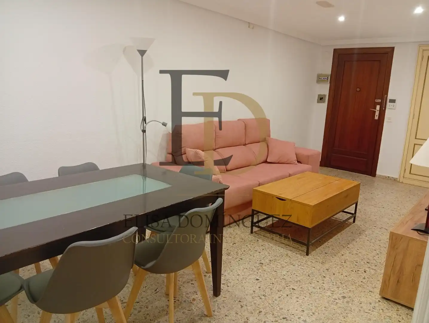 Sala de estar de Piso de alquiler en Salamanca con Calefacción, Amueblado y Balcón