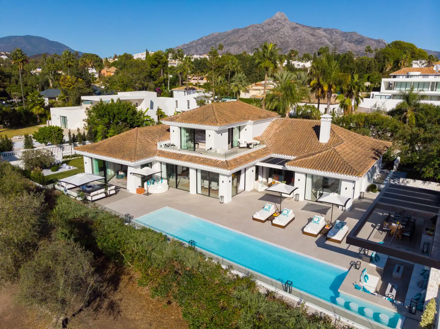 House with pool for sale in Nueva Andalucía, imagen 11
