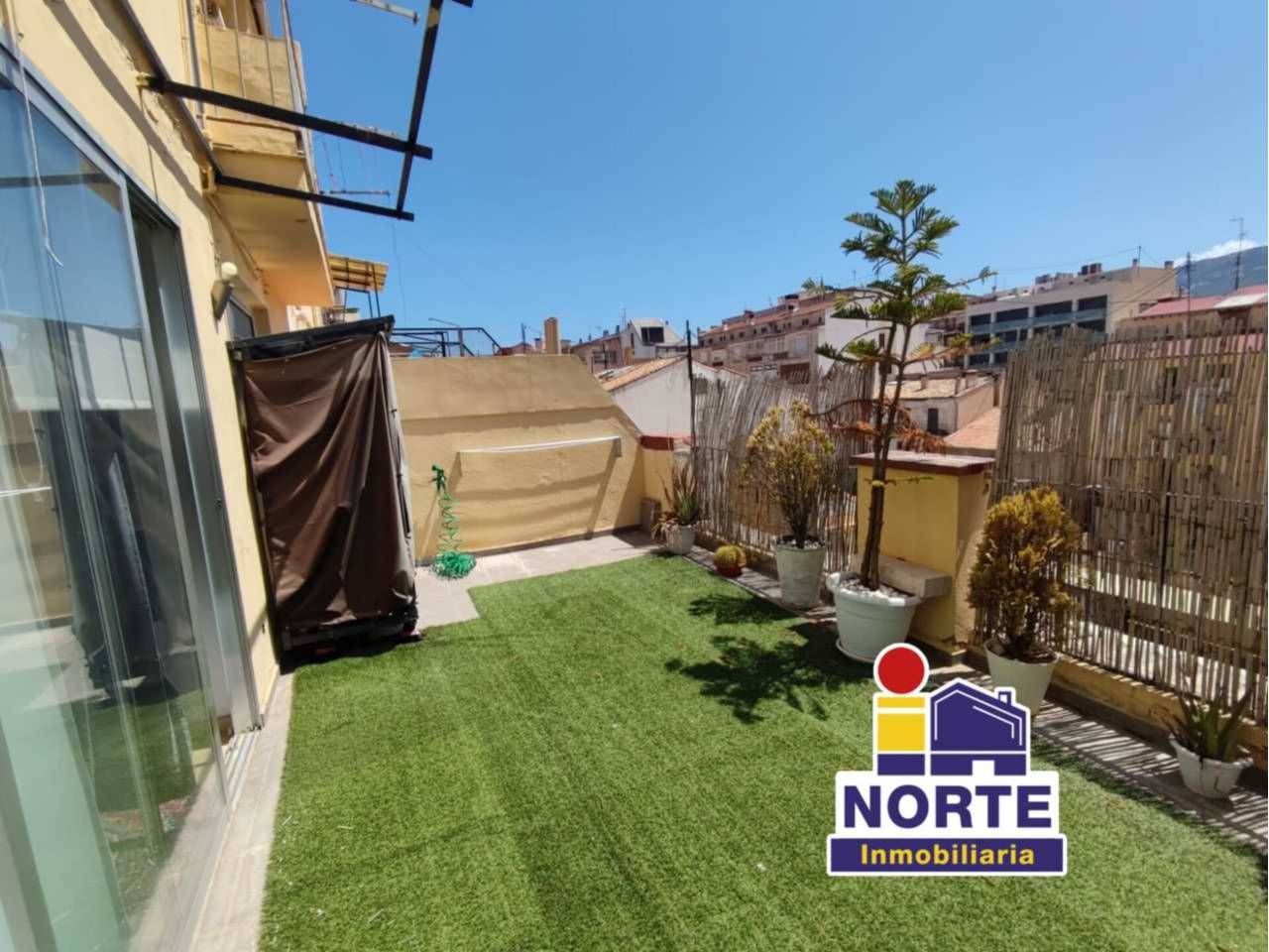 Exterior view of Attic to rent in Alcoy / Alcoi  with Terrace and Furnished