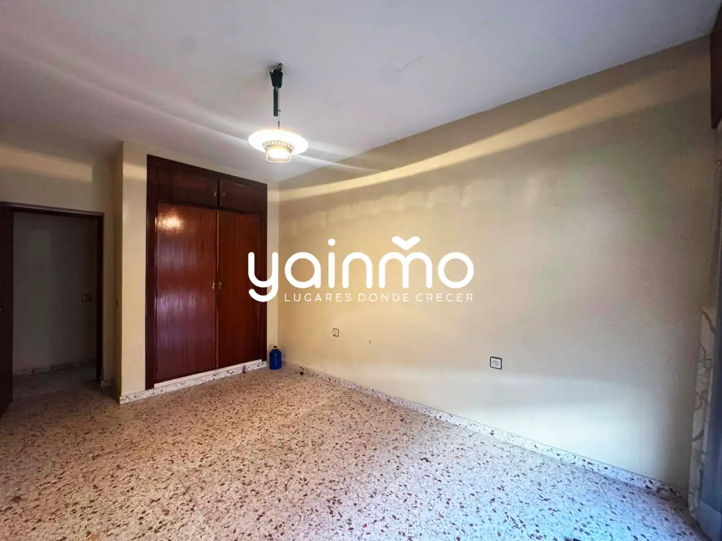 Vista exterior de Casa adosada en venta en La Guardia de Jaén con Terraza