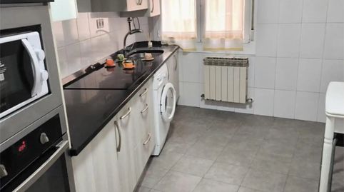 Foto 2 de Piso en venta en Calle Condado de Treviño, 27, Centro, Miranda de Ebro
